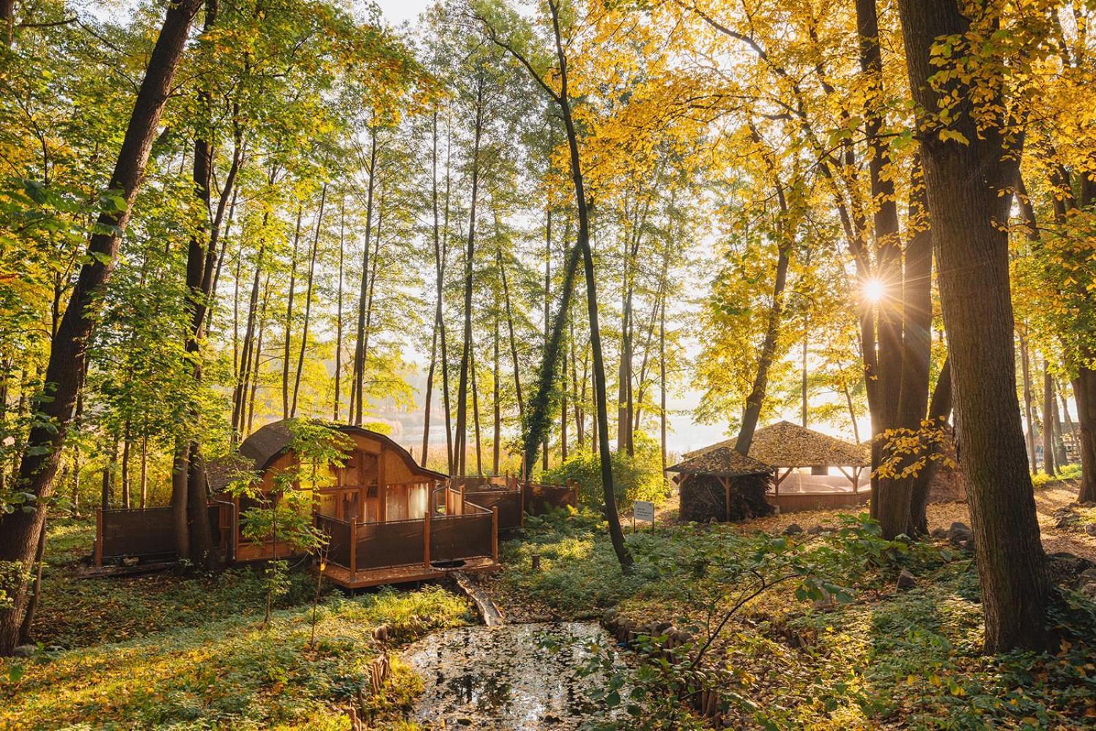 Готель Dwor Kolesin Нове Крамско Екстер'єр фото